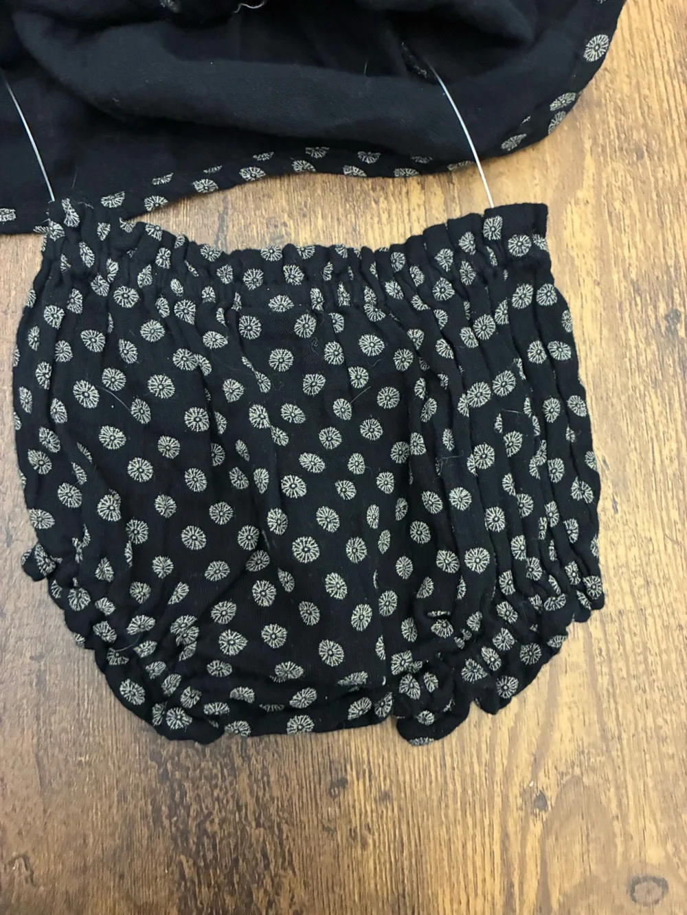 Old Navy Baby 3-6 months 2-Piece Polka Dot Set
